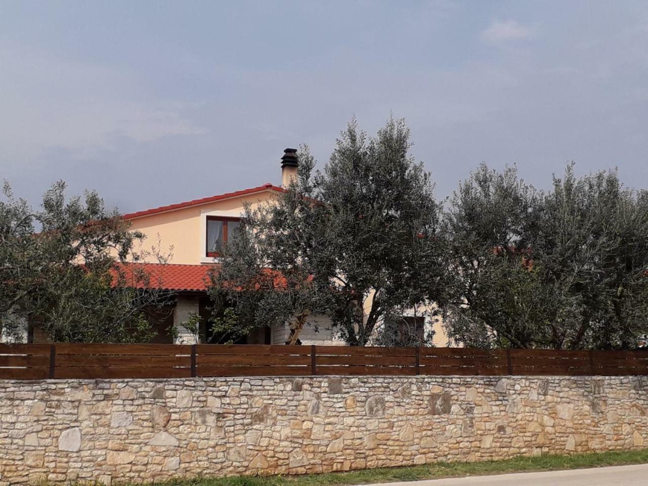Apartman Ulika Medulin Exterior photo